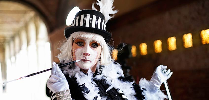 Carnival Wedding in Venice