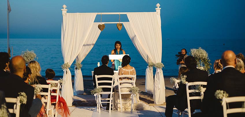 Beach wedding in Apulia