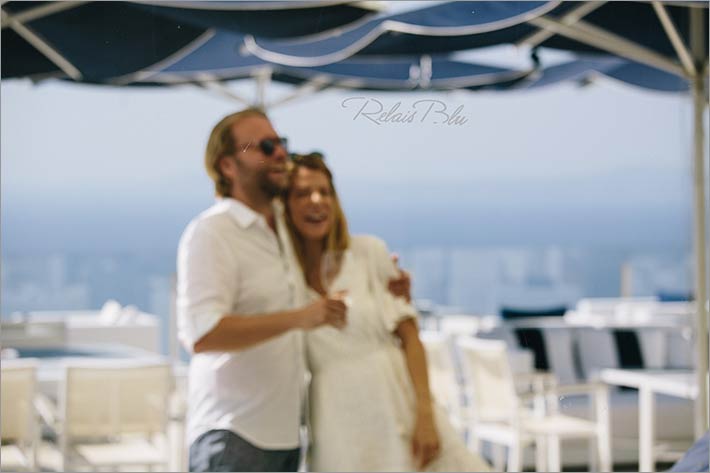 amalfi-coast-wedding_overlooking_capri_island