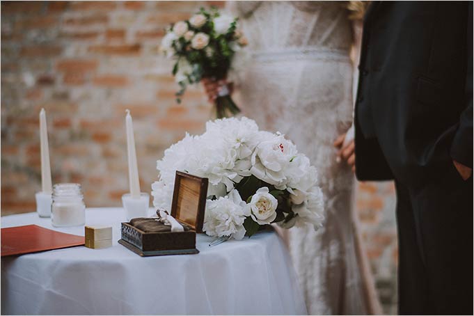 Intimate Ceremony in a Venetian Garden