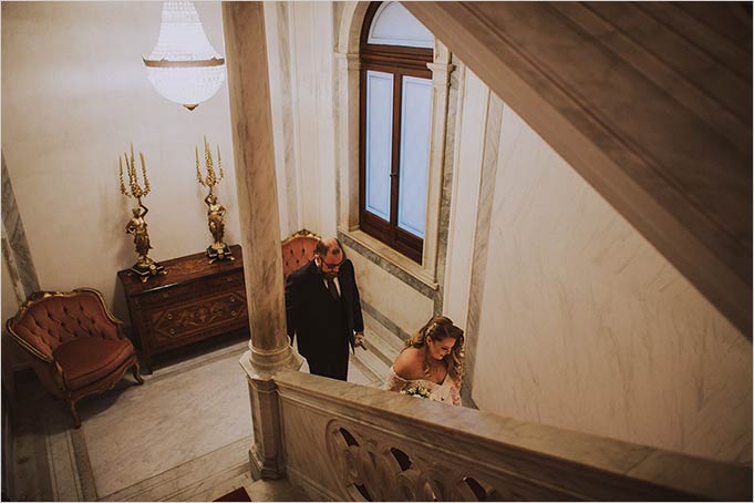 romantic wedding in Venice at sunrise