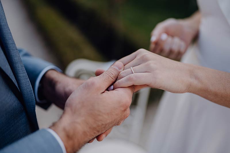 Rose garden ceremony in Venice