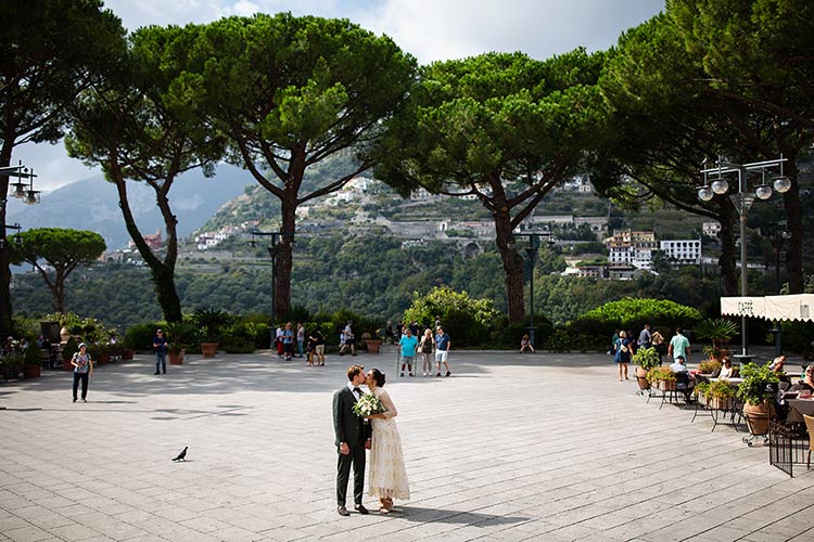 Wedding photos in Ravello on Amalfi Coast