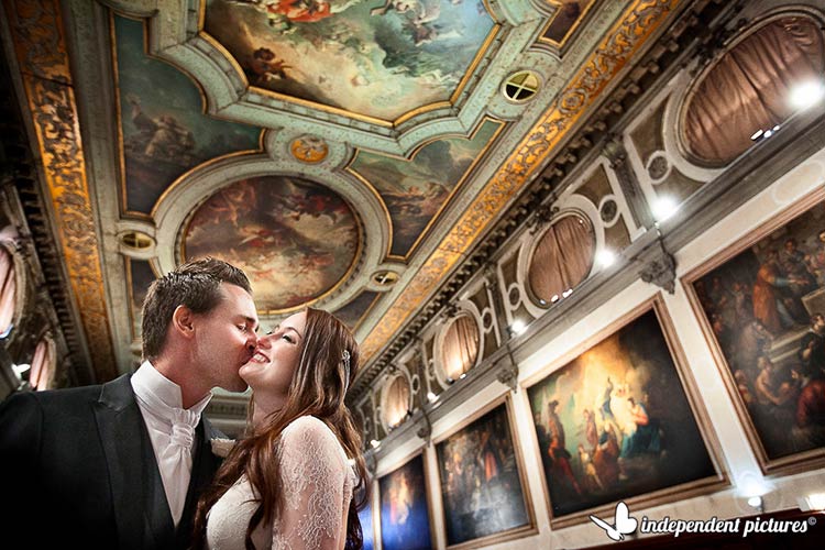 elope ceremony in Venice