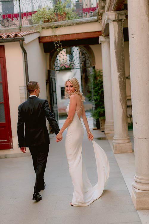 Wedding Ceremony at a Venetian secret garden 