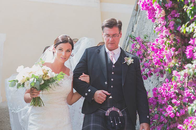 romantic religious ceremony in Cervo