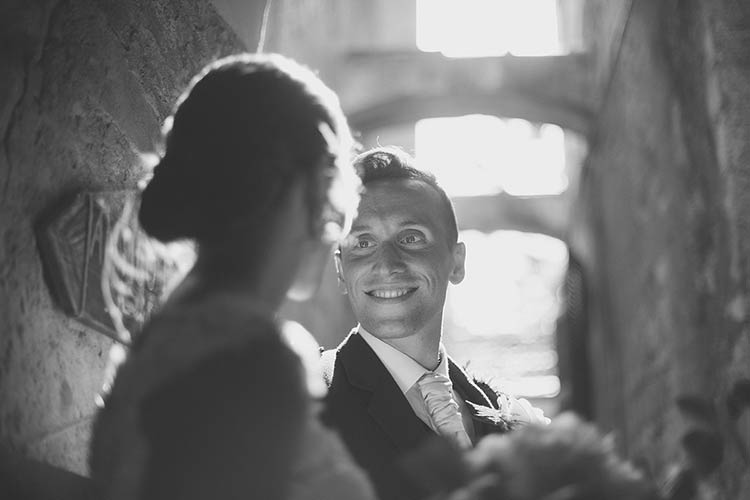 romantic religious ceremony in Cervo