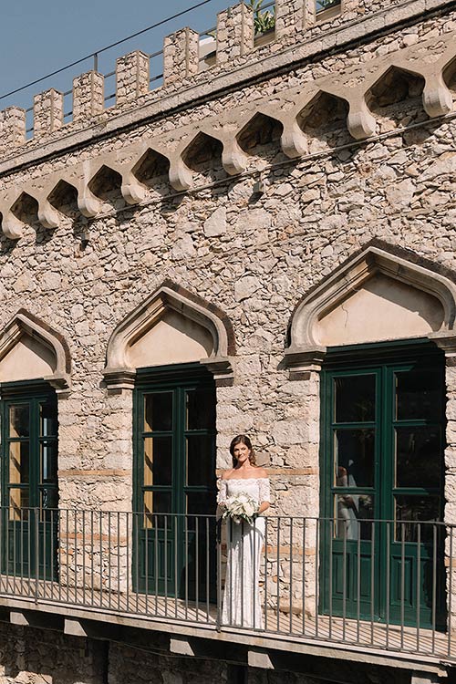 intimate ceremony at the Anglican church in Taormina