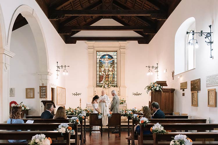 intimate ceremony at the Anglican church in Taormina