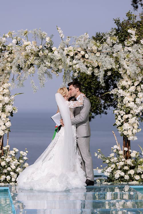 Destination Wedding in a Villa in Taormina