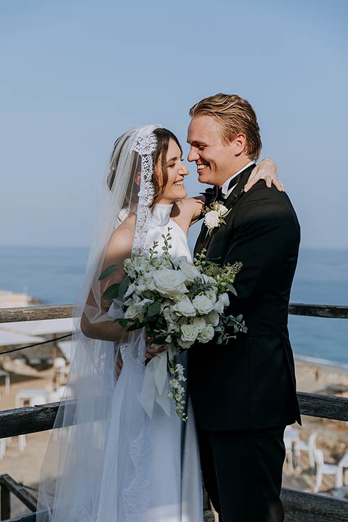Destination wedding at Fortezza di Castelfranco in Finale Ligure