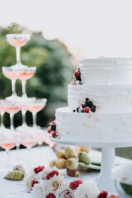 Wedding cake and champagne tower at Villa Paola
