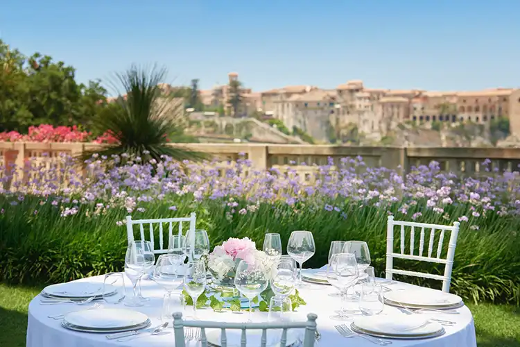 Elegant outdoor reception overlooking Tropea at Villa Paola