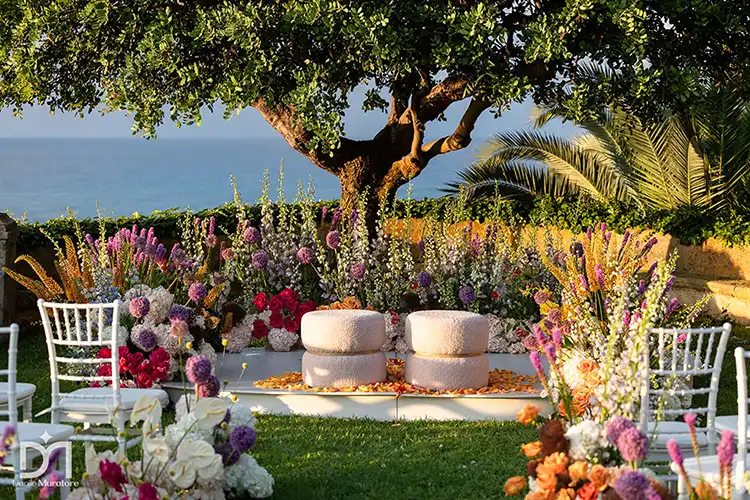 Elegant wedding table overlooking Tropea from Villa Paola
